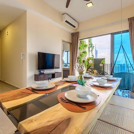 Penthouse Sky Jacuzzi At Klcc Apartment Kuala Lumpur Exterior photo